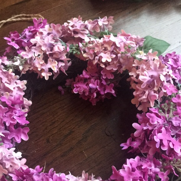Faux hydrangea wreaths - Picture 9 of 13